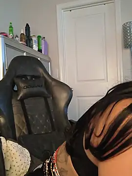 Butterflybootyy - Naked twerk