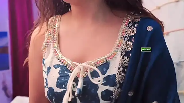 Royal_girl_1 - paddle tease 😉💋