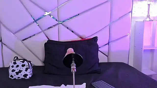 GabbieSkinny - LICK MY BALLS SLOWLY😏👅