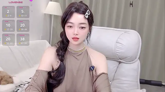 Uikyy1 - 要站在光里 不要光站在那里
