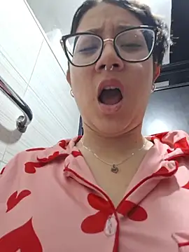 Candy_isita - Show tits