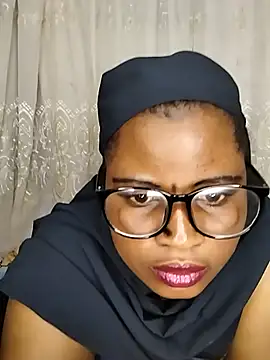 JuicyHoney_01 - Erotic dance