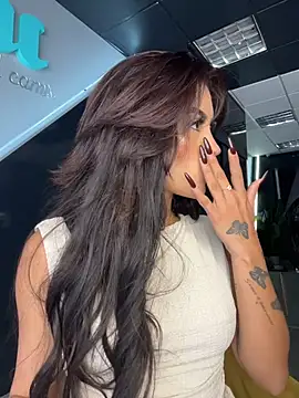 MystiqueXXX - FINGERING PUSSY IN PUBLIC RECEPTION🥵💋
