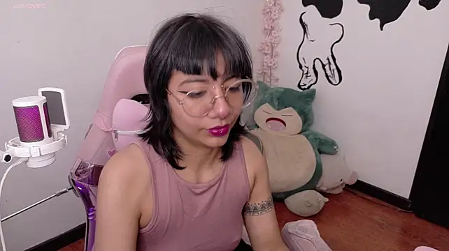 Nami_usagi - fuckmachine in pussy