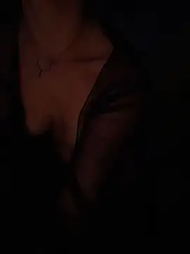 CurlyLara