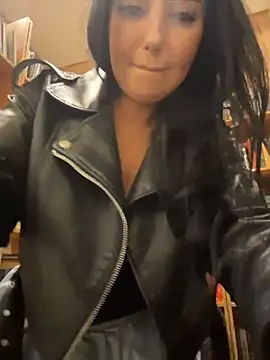 Tisha_Busty - pitch one naked nipple in Library