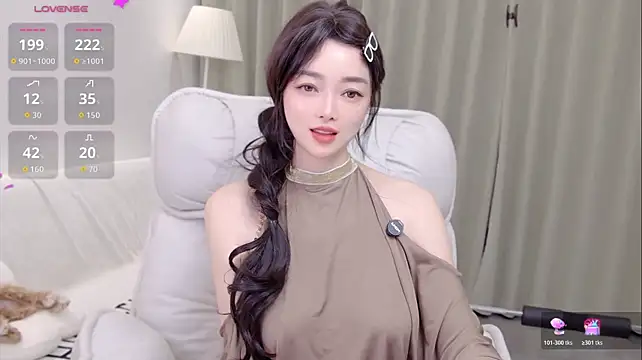 Uikyy1 - 要站在光里 不要光站在那里