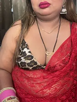 Lovely-Geet - OILY ASS