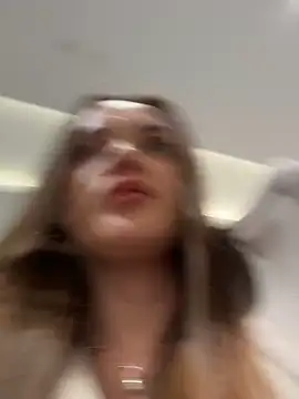 KristiRich - Finger pussy+spank ass😻