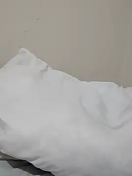 Fofinhaa12 - Olhar no perfil bio , vídeo transando?
