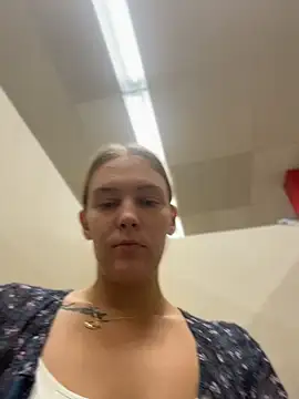 A1lesandra3 - Watch me get all creamy and cum