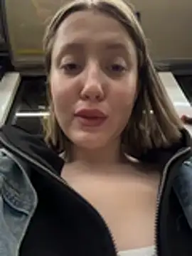 Sophie_Avory - Massage tits each other+shake it🍒