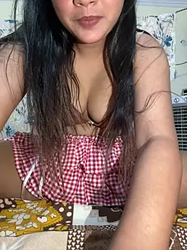 Heena-khan-12 - Boobs show and face show