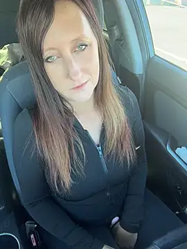 XoTatianaXo - Lotion my tits in the mall bathroom