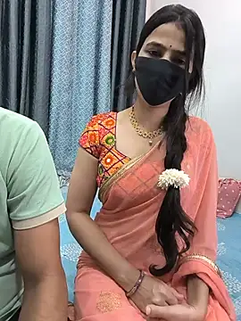 Sikha_Abhi - Lip kiss