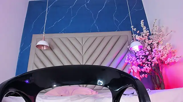DarkieSweet - plug anal