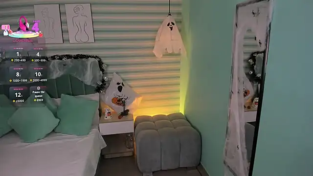 Abby_apple - flash tits