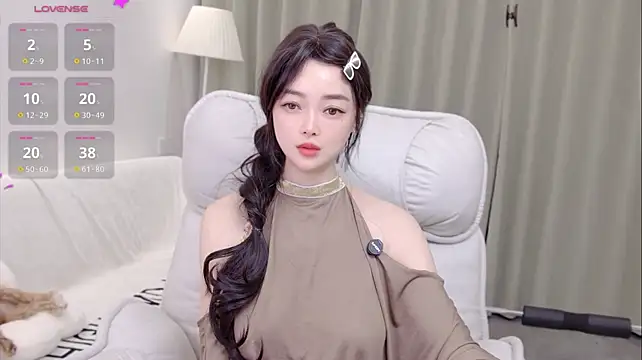 Uikyy1 - 要站在光里 不要光站在那里