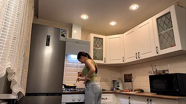 ShirleenDeming - Neck massage