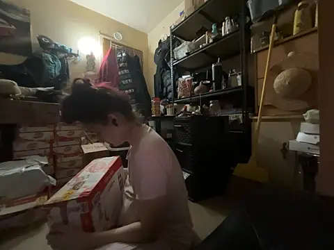 Snowbunnycake_131 - Put lush in pussy