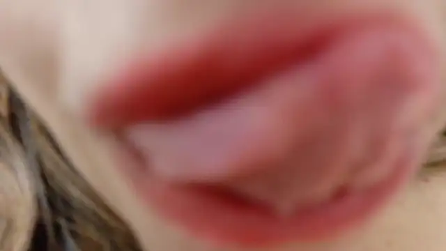 Bambolina_sexy1985 - TI SQUIRTO IN FACCIA PORCO @SQUIRT @