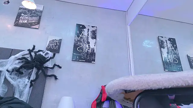 Kendra_london - 🎃🍭 Show Naked 🎃🍭