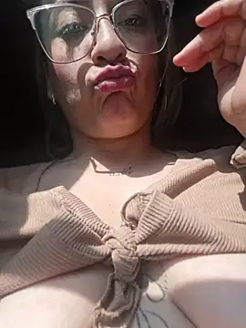 Soy-Caramelito - Masturbacion con dedos 🔥