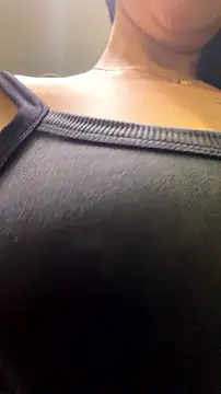 Laia_Hills - Go to bathroom and rub pussy cream🥵🔥