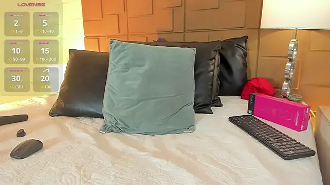 NaomyRivera - Pussy fingering + blowjob✨