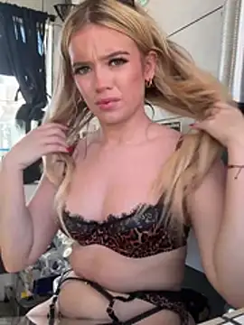 Brittneyyy - take pasties off