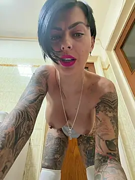 1HelenRose - spank the ass 10 times