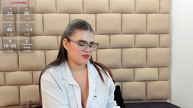TifannyRosen - Put red my amazing boobs
