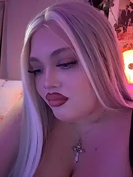 ChloeLockhart - SQUIRT