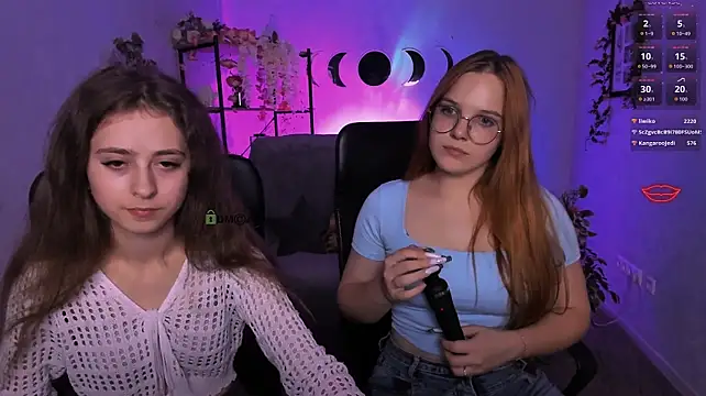 Rebecca_smile - show ass
