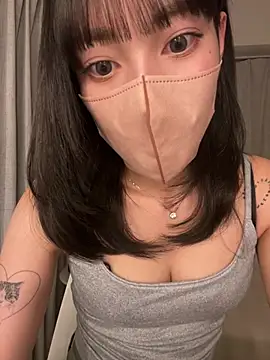 Liz_05 - お洋服ぬぎぬぎ♡