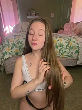 SageMarie555 - 14 streams to get your raffle tickets!