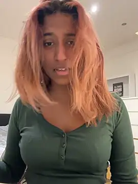 DonnaShy - Lingerie try-on, 3 outfits😘