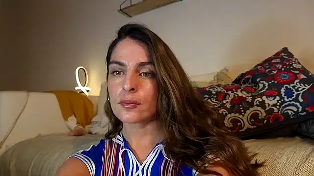 Camii2244 - cameltoe