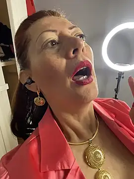BiancaDiluchi - SPIT ON TITS + SUCK TITS