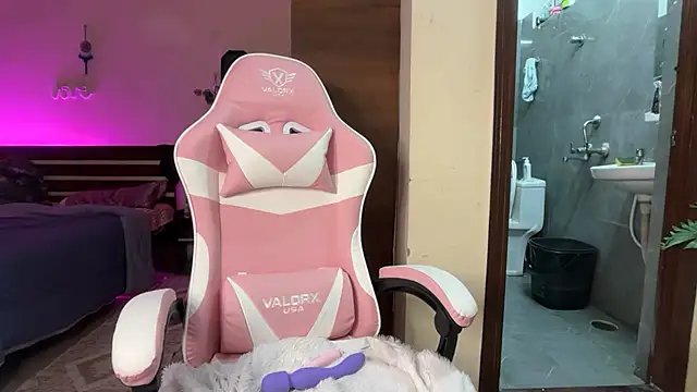 Angel_India - horny dildo ride