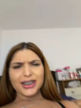 Mel_PinkBR - 🌸de 4 abrir o cu+ plug anal🙈🥵