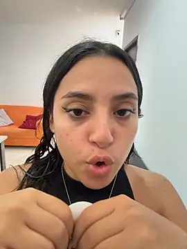 MeggyMae_ - spread pussy