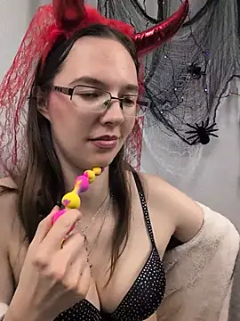 MrsCrazy18 - 🔥Spit on Boobs + Dirty Talk