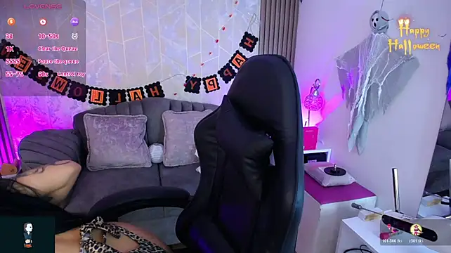 Raven_Wood - Pinch nipples