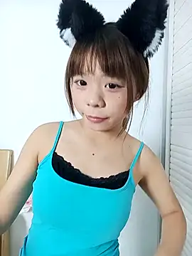 HSU8HSU - 草莓味润滑剂涂鸡巴抽插Strawberry-flavored lubricant