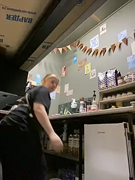 Cinnabon_ - MAKE MY PUSSY WET AT MY WORK