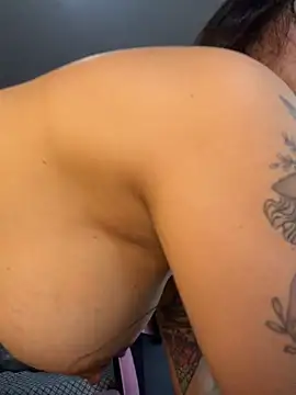 Carolini09 - Sentar no dildo / sit in dildo