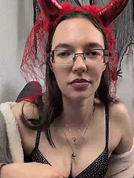 MrsCrazy18 - 🔥Spit on Boobs + Dirty Talk