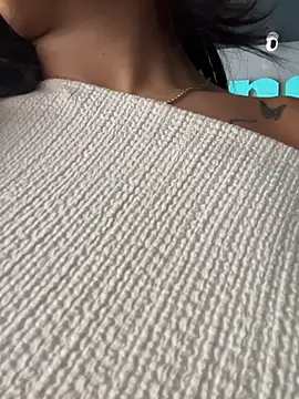 MystiqueXXX - FINGERING PUSSY IN PUBLIC RECEPTION! 🥵