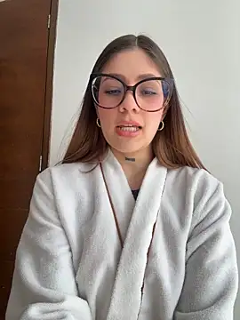 ZaraCarterX - RIDE U SO HARD MAKE MY ASS RED